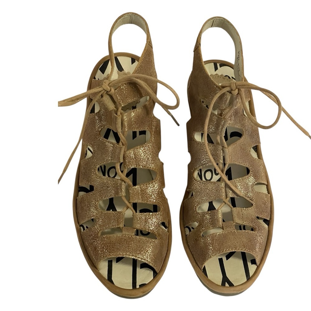 FLY LONDON- 813PORT  BRONZE LEATHER WEDGE SANDAL SZ 6.5 EUC